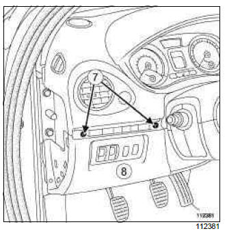 Renault Clio. Mixing motor: Removal - Refitting