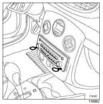 Renault Clio. Radio navigation: Removal - Refitting
