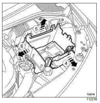 Renault Clio. Bonnet release control: Removal - Refitting