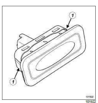 Renault Clio. Tailgate opening switch: Removal - Refitting