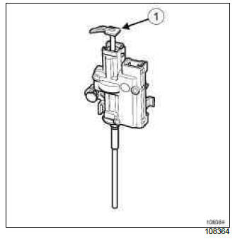 Renault Clio. Fuel filler flap locking motor: Removal - Refitting