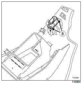 Renault Clio. Parking distance control