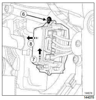 Renault Clio. Passenger compartment fan assembly control unit: Removal - Refitting