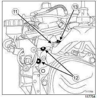 Renault Clio. Pump assembly: Removal - Refitting