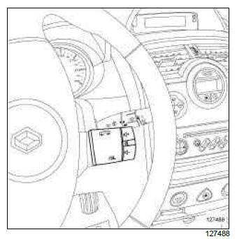 Renault Clio. Radio: Before/after repair procedure