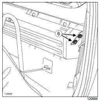 Renault Clio. Rear loading trim: Removal - Refitting