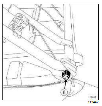 Renault Clio. 1/3 and 2/3 rear bench seatback trim: Removal - Refitting