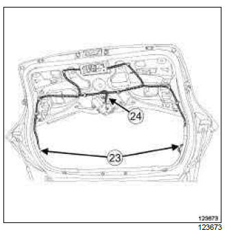 Renault Clio. Rear wiring