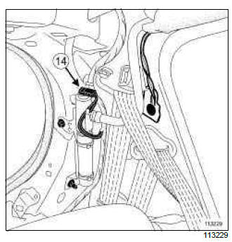 Renault Clio. Rear wiring