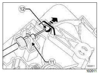 Renault Clio. Recirculation control cable: Removal - Refitting