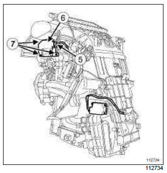 Renault Clio. Recirculation motor: Removal - Refitting