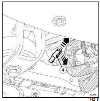 Renault Clio. Particle filter temperature sensors: Removal - Refitting