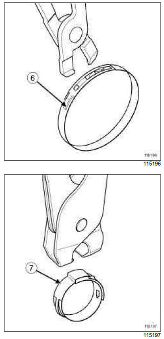 Renault Clio. Front driveshaft gaiter, wheel side: Removal - Refitting
