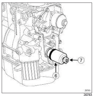 Renault Clio. Oil pump: Removal - Refitting