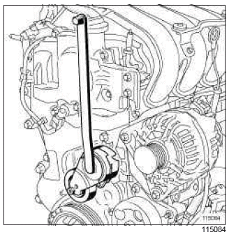 Renault Clio. Accessories belt: Removal - Refitting