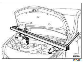 Renault Clio. Right-hand suspended engine mounting: Removal - Refitting