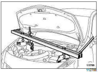 Renault Clio. Right-hand suspended engine mounting: Removal - Refitting