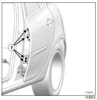 Renault Clio. Rear side door