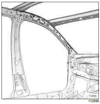 Renault Clio. Windscreen pillar lining