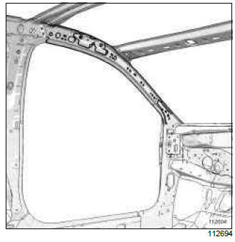 Renault Clio. Windscreen pillar lining