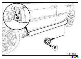 Renault Clio. Sill panel extension: Removal - Refitting