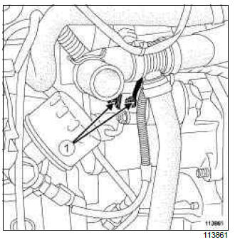 Renault Clio. Starter: Removal - Refitting