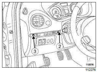 Renault Clio. Transponder ring: Removal - Refitting