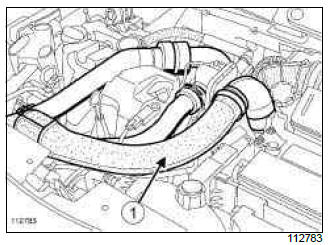 Renault Clio. Water chamber: Removal - Refitting