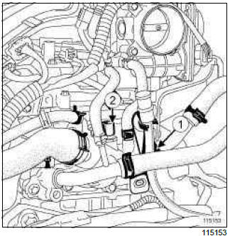 Renault Clio. Water chamber: Removal - Refitting