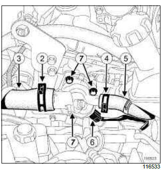 Renault Clio. Water chamber: Removal - Refitting