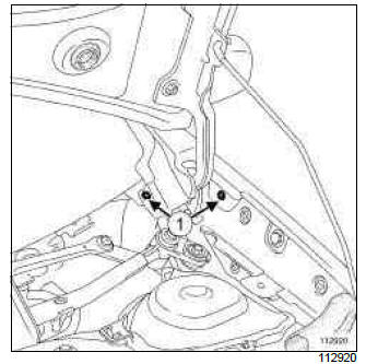 Renault Clio. Windscreen