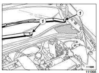 Renault Clio. Wiping arm: Removal - Refitting