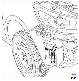 Renault Clio. Screen washer pump: Removal - Refitting