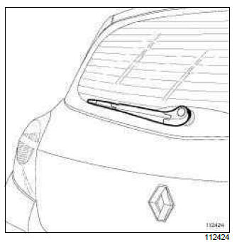Renault Clio. Rear screen wiper arm: Removal - Refitting